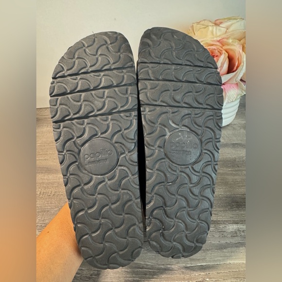 Black Women's Sandals - Picture 7 of 8